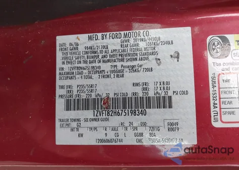 2007 Ford Mustang Gt Deluxe/Gt Premium z USA, uszkodzony, nr VIN 1ZVFT82H675198340